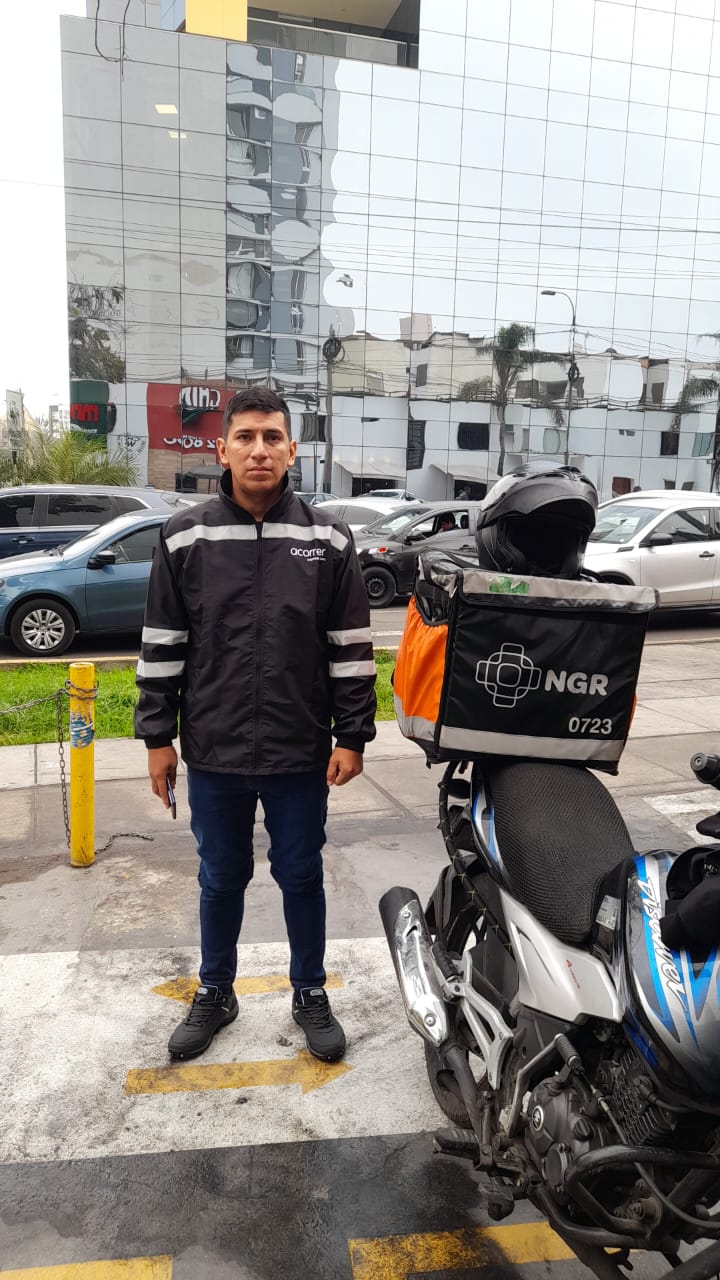 Motorizado ACORRER con caja de reparto